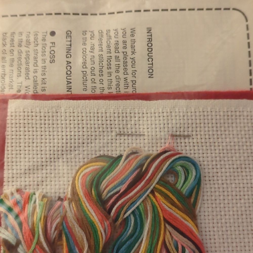 Vintage Bernat Crossstitch Christmas sacks kit NIP‎ - Picture 8 of 8